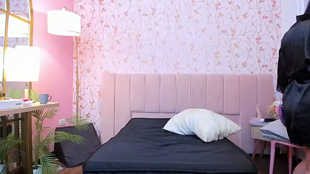 taylor_bennet's Live XXX Chat