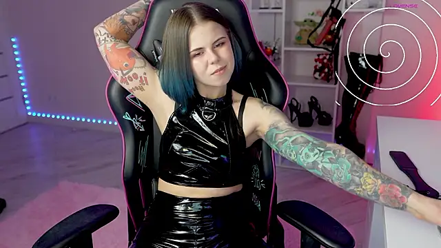 QueenAliceX – Live XXX-chat