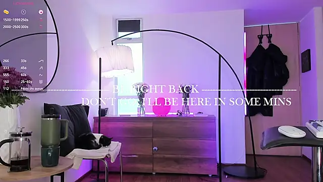 ariana_fitl_'s Live XXX Chat