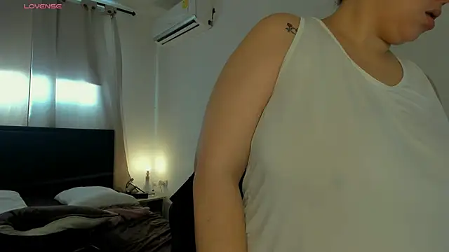 brithany_olson25's Live XXX Chat