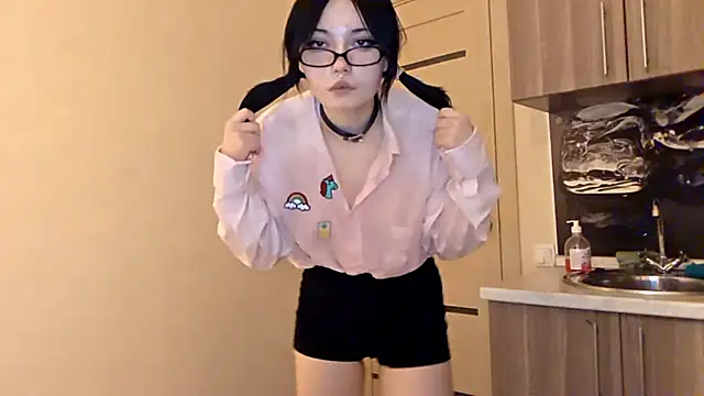 Goth_cute Chat XXX live