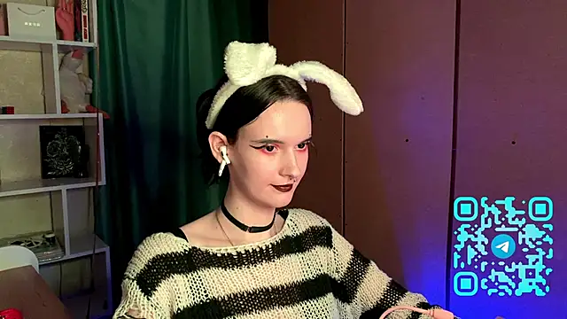 MabelDefina Chat XXX live