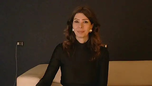 WhiteQueen888's Live XXX Chat