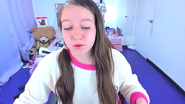 دردشة Luna_Analya الجنسية المباشرة