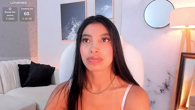 Tiffany_Low 现场XXX聊天