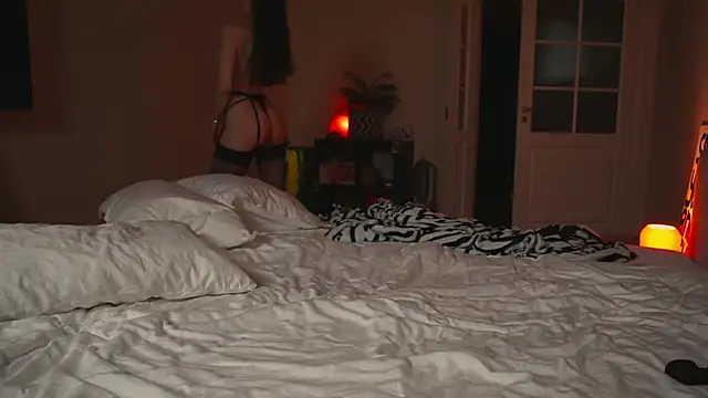 mynaughtynights Live XXX-Chat