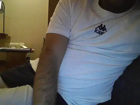 rarindam17 Show Webcam