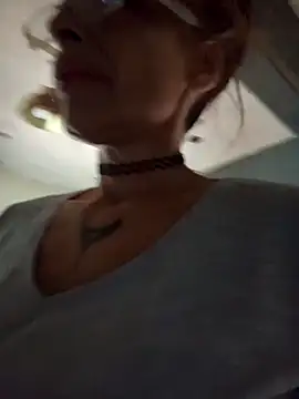 FrozenWafflen Live XXX chat