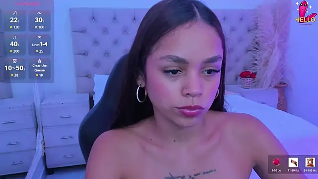 CarolineFyre's Live XXX Chat