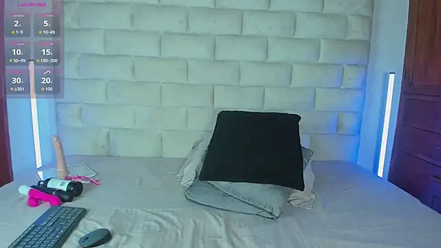 HollyGrey_ live XXX chat