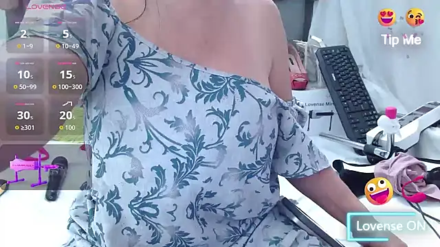 katysquirtdirty – Naživo XXX chat