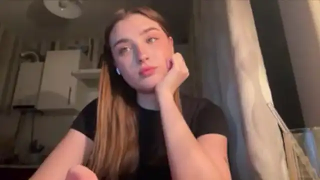 دردشة LissaBliss الجنسية المباشرة