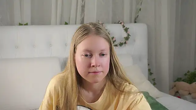 LashandaDevotoのライブXXXチャット