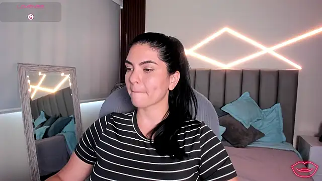 Veronicalanx1's Live XXX Chat