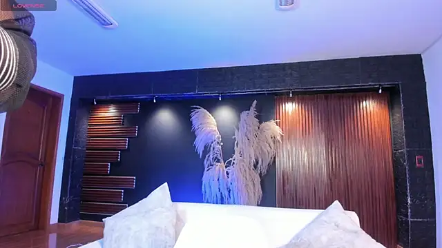 Alicee_Broownn Adlı Modelin Canlı XXX Sohbeti