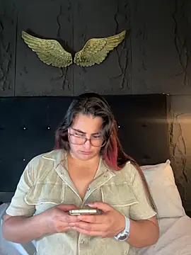 แชท XXX สดของ BellaPeers_