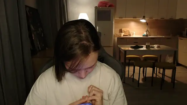 دردشة _lalune_ الجنسية المباشرة