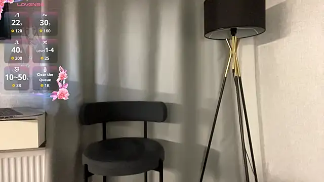 CindaWinn Chat XXX live