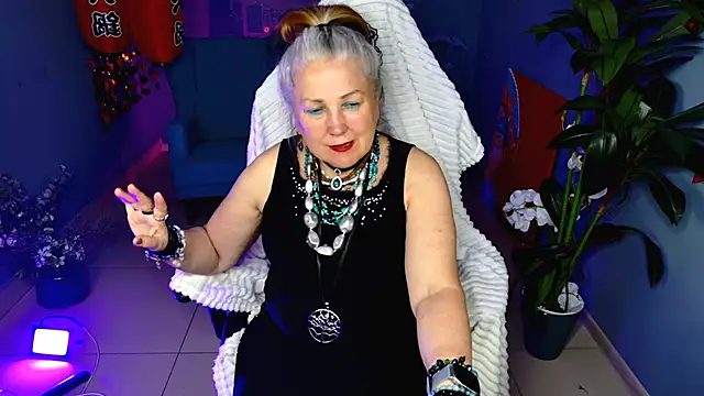 Živý XXX chat LilaMaharani