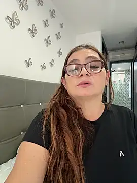 ANTONELLA_VIOLETA_'s Live XXX Chat