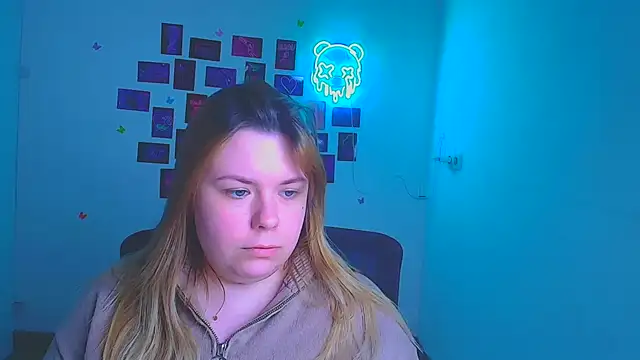 SusannaNight Adlı Modelin Canlı XXX Sohbeti