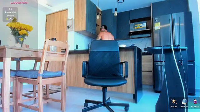 fitnolan Adlı Modelin Canlı XXX Sohbeti