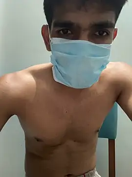 BadBoyTom78: διαδικτυακό σόου στην κάμερα