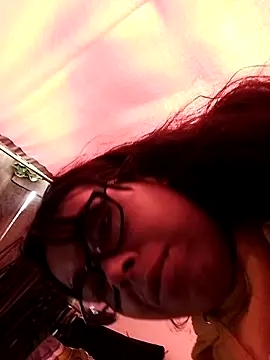 Živý XXX chat Angie-1998