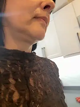 Živý XXX chat HotyEmily