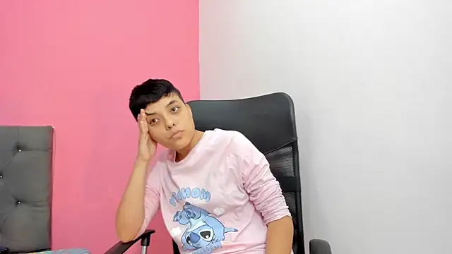 Show modela ariloe_quintero na web-kameri