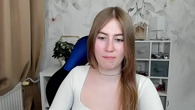 Chat XXX en directo de candy_Megan