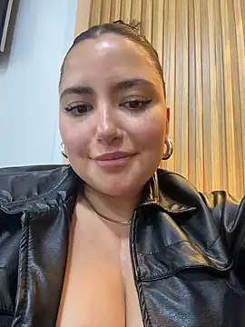 Czat XXX na żywo – sukhakunis1