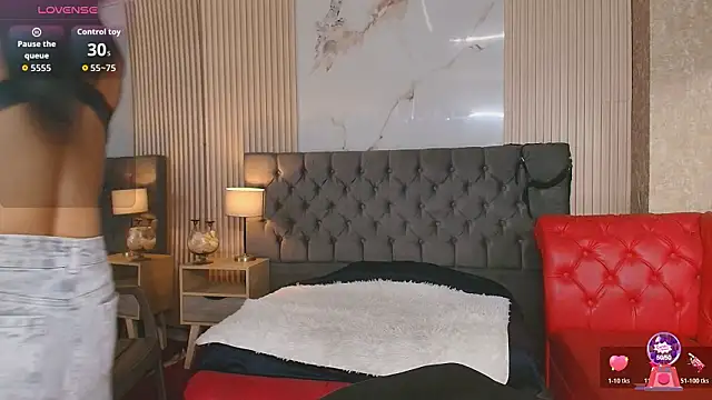 Chat +18 de Juliet_Nasty ao vivo