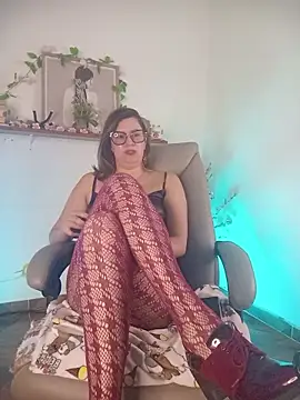 Chanelll_Taylorr_ 라이브 XXX 채팅