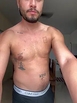 guzz_fit's Live XXX Chat