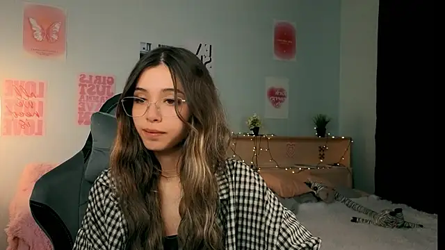 Chat +18 de dinnerwithflowers ao vivo