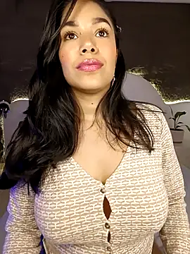 BrendaKyess élő XXX-chatje