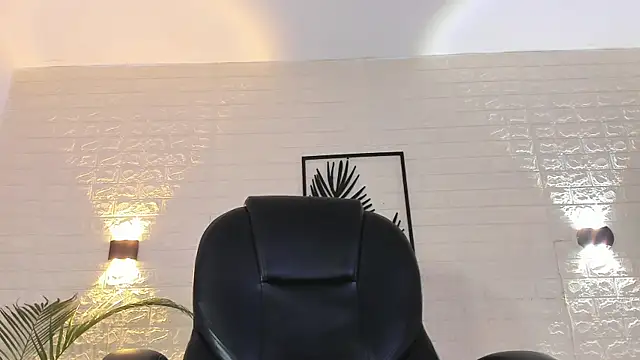 Živý XXX chat millie_brown21