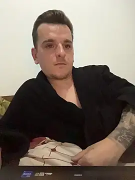 Show de Huge_cock22cm na webcam