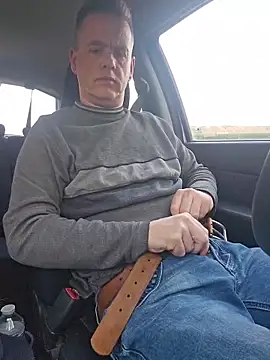 Pertunjukan Kamera Web Hectorthyssen1