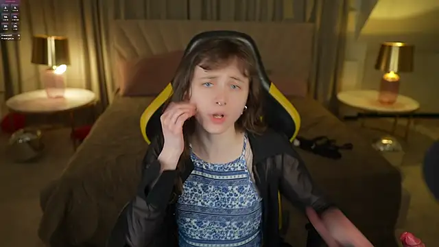 Orly_flame Obrolan Langsung XXX