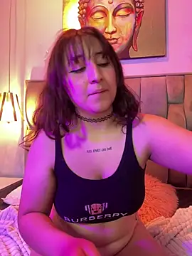 Maddie-LesYouxn Live XXX chat