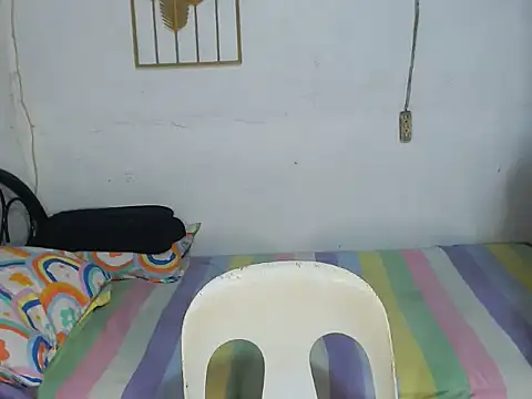 BIGMOMMYCOCK Chat XXX live