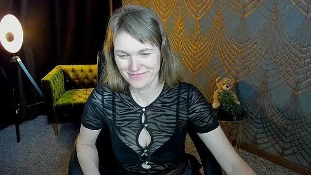 Anabell_xxx 现场XXX聊天