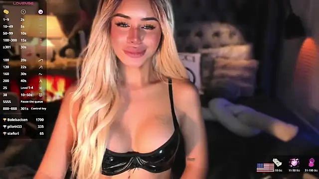 ZyraGoddes Chat XXX live