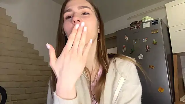 ElsieKuhlmannn Live XXX chat