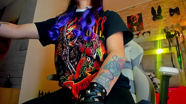 Chat XXX en directo de Evangelinejoness_