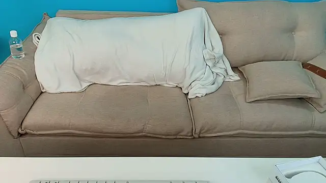 Sally_Diazz: онлайн-секс-чат