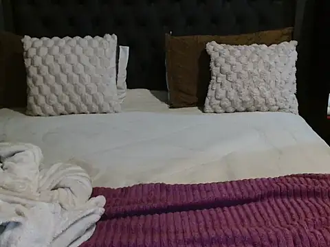 Show modela passionride na web-kameri