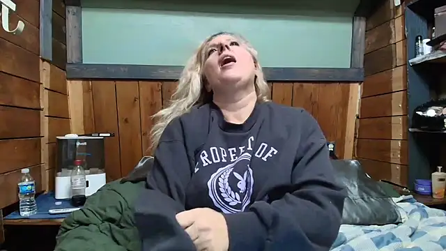 Chat +18 de lisaxlovexxx ao vivo